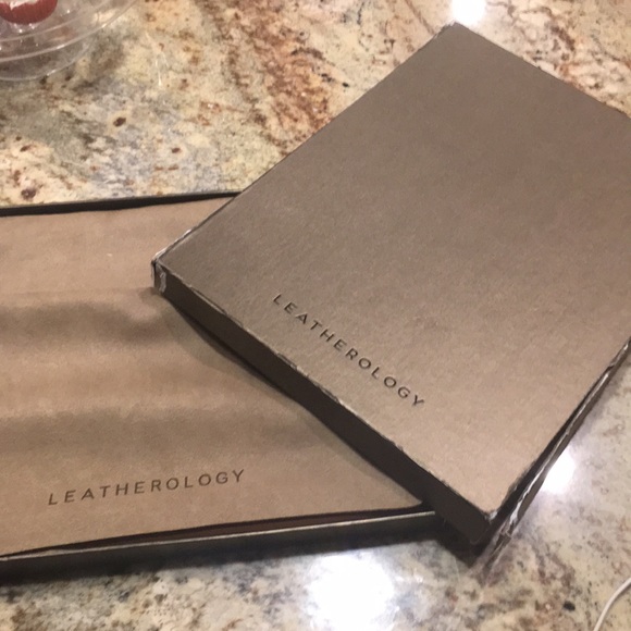 leatherology laptop case